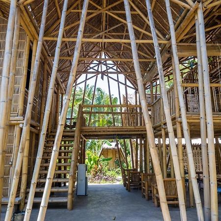 Mango Tree Eco-Hostel Дауин Екстериор снимка