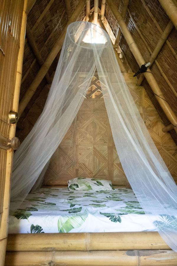 Mango Tree Eco-Hostel Дауин Екстериор снимка