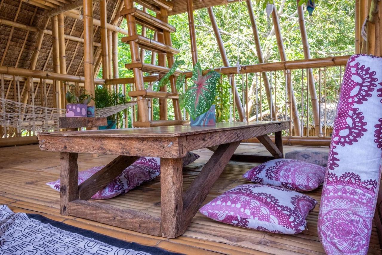 Mango Tree Eco-Hostel Дауин Екстериор снимка