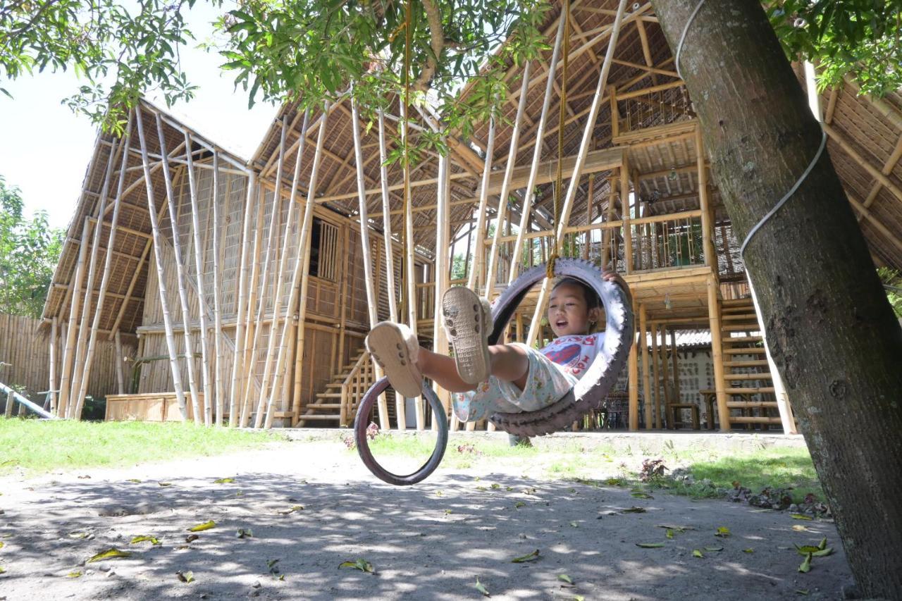 Mango Tree Eco-Hostel Дауин Екстериор снимка