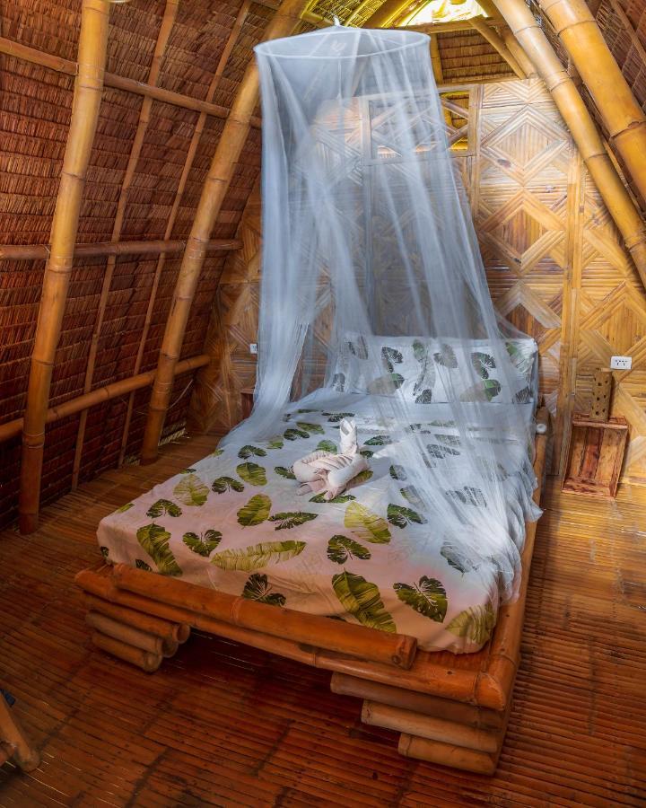 Mango Tree Eco-Hostel Дауин Екстериор снимка